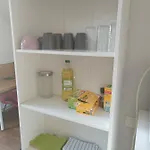 In 56 Qm Check-in,free Parking, Wifi , Tv, Full Kitchen Apartment