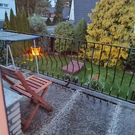Appartement In 56 Qm Check-in,free Parking, Wifi , Tv, Full Kitchen *