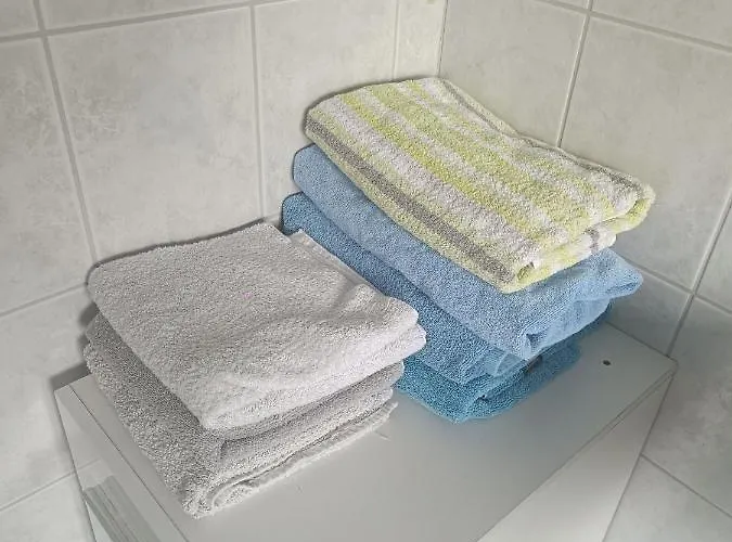 In 56 Qm Check-in,free Parking, Wifi , Tv, Full Kitchen * Hanôver