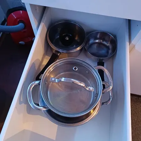 In 56 Qm Check-in,free Parking, Wifi , Tv, Full Kitchen *